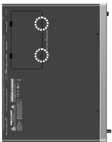 ROLAND VS-700-CS - Installation de la carte d'extension - 1