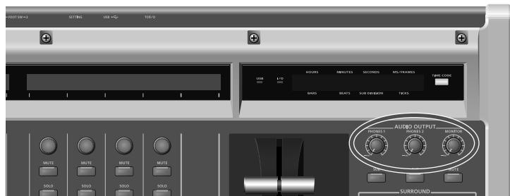 ROLAND VS-700-CS - Sur la VS-700C, réglez les (trois) potentiamètres [AUDIO OUTPUT] au minimum. - 1