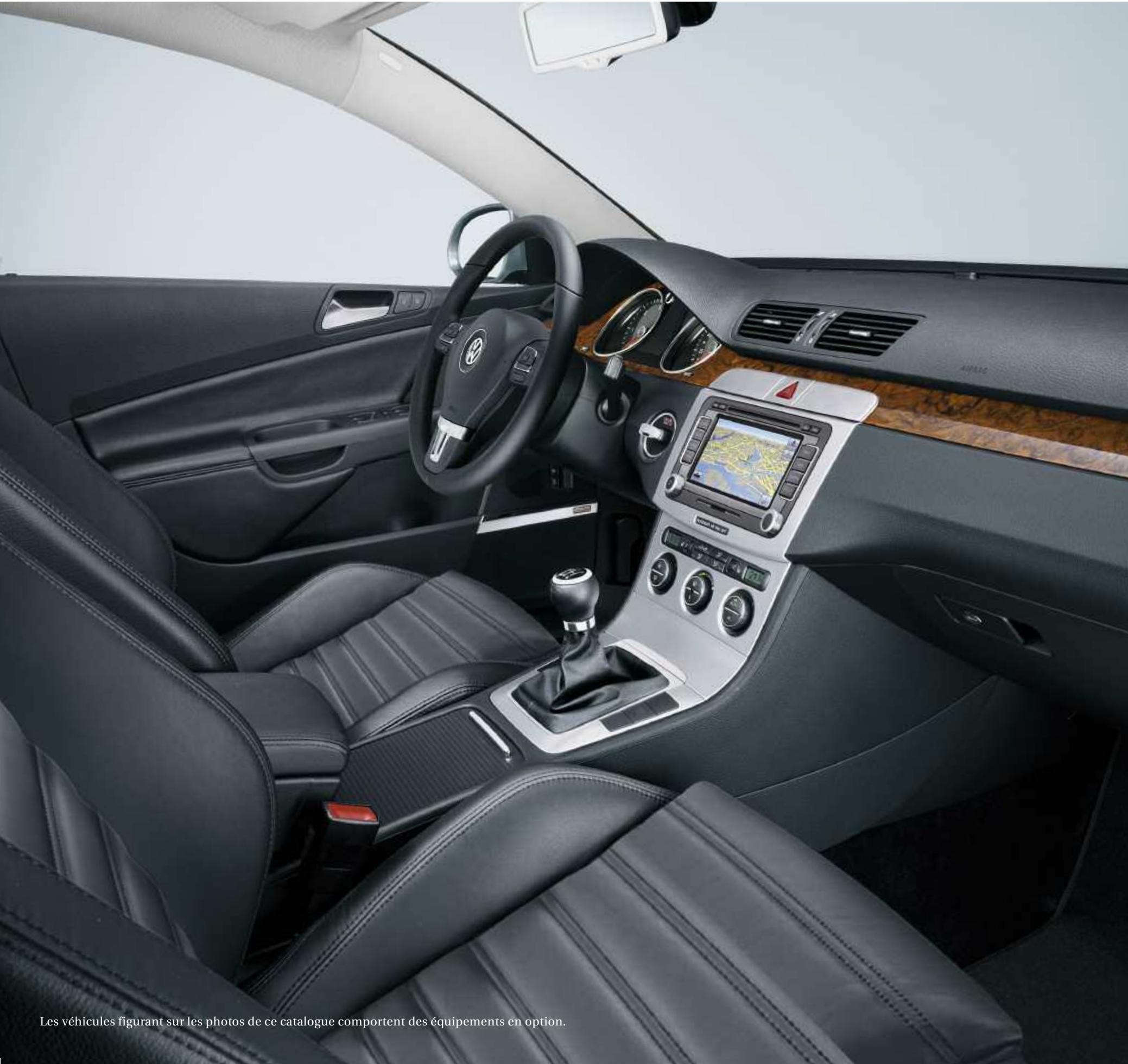 VOLKSWAGEN PASSAT SW - 38