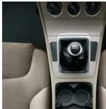 VOLKSWAGEN PASSAT SW - 9