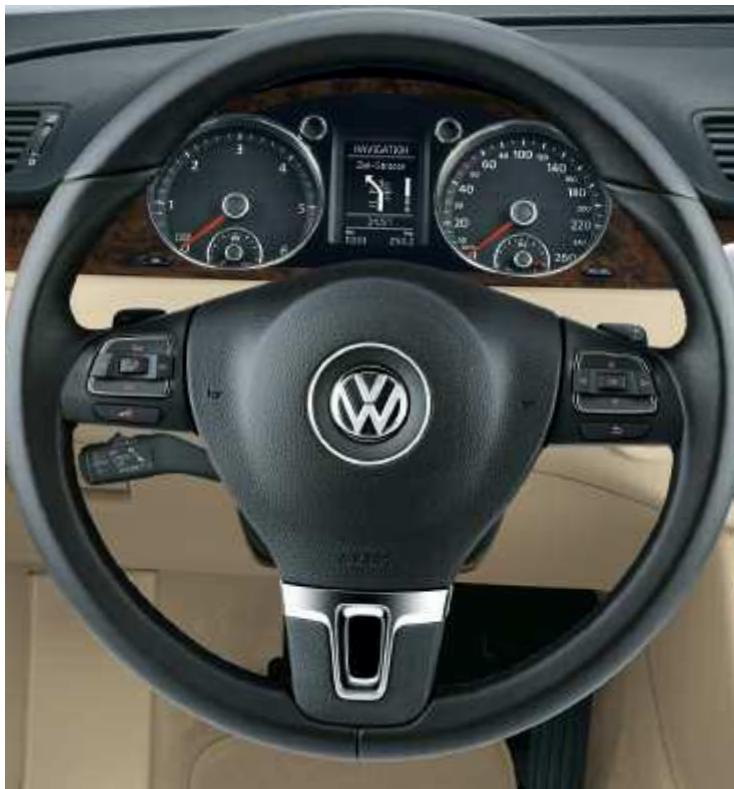 VOLKSWAGEN PASSAT SW - 80