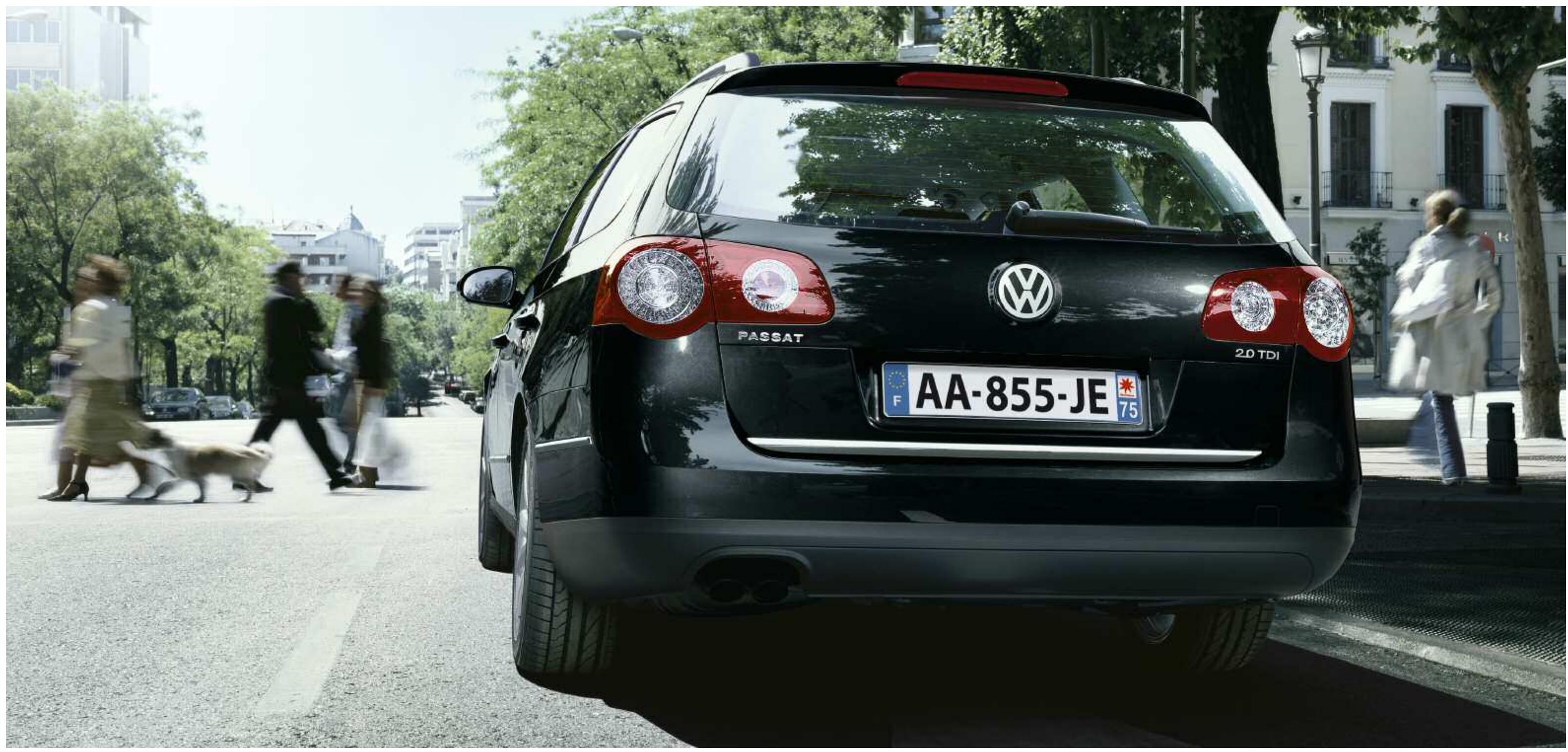 VOLKSWAGEN PASSAT SW - 7