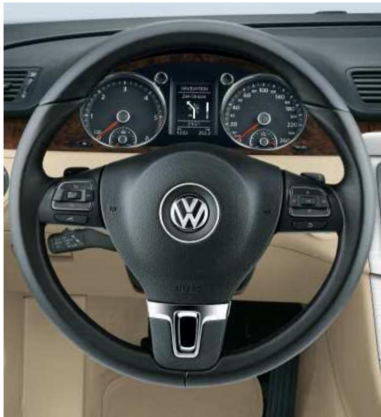VOLKSWAGEN PASSAT SW - 8