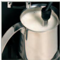 KRUPS ESPRESSERIA AUTOMATIC XP7230 - UTILISER LA BUSE À VAPEUR - 6