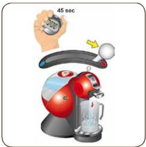 KRUPS NESCAFE DOLCE GUSTO GENIO YY1780 - Nettoyez régulièrement voiture porte-capsule - 6