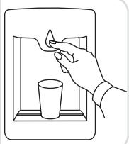 HOOVER HL 3589 - Comment se SERVIR avec le distributeur de boisson - 2