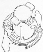 HASBRO BEYBLADE GUARDIAN DRIGER B101 - Mise en GARDE: ne te sers pas des toupies ou des arènes beyblade sur une table ou toute autre surface surélevée. - 12