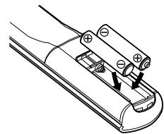 DENON CONCEPT CX3 - Insertion des piles - 2
