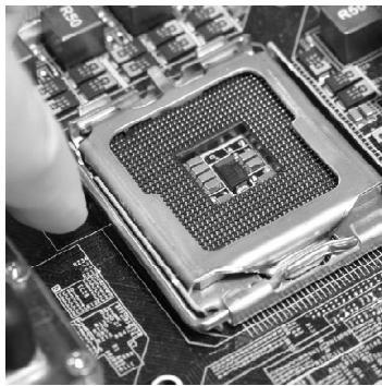 MSI G52-73921XK - CPU & Kühler Einbau - 4