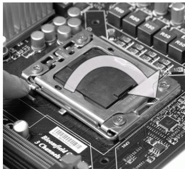 MSI G52-75221XI - Installation du CPU et son ventilateur - 1