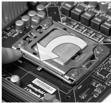 MSI MS-7666 G52-76661X2 - Installation du CPU et son ventilateur - 6