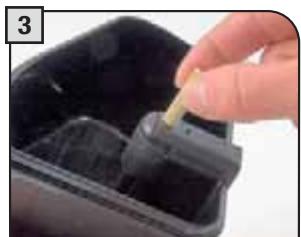 SAECO PRIMEA CAPPUCCINO TOUCH PLUS - MILK CONTAINER CLEANING. - 3