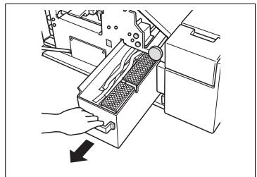 KONICA MINOLTA DI850 - Emptying the Trimming Unit Waste Container - 3