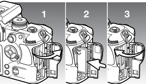 KONICA MINOLTA DIMAGE 7D - Insertion et changement de la CARTE mémoire - 2