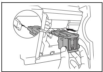 KONICA MINOLTA K 8020 8031 02 FR 7 1 1 - L'agrafeuse peut être endommagée - 14