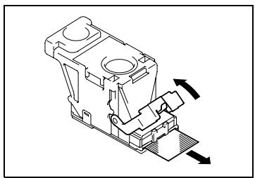 KONICA MINOLTA K 8020 8031 02 FR 7 1 1 - Pour retirer un serrage agrafes sur le fs-135 - 4