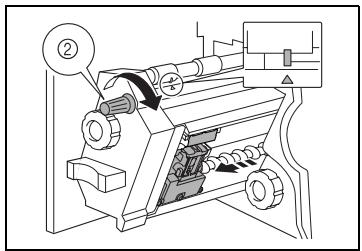 KONICA MINOLTA K 8020 8031 02 FR 7 1 1 - L'agrafeuse peut être endommagée - 10