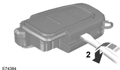 FORD FIESTA 2008 - Télécommande avec lame de clé escamotable - 1