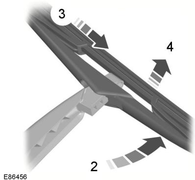 FORD FIESTA 2013 - Balai d'essuie-glace de lunette arrière - 1