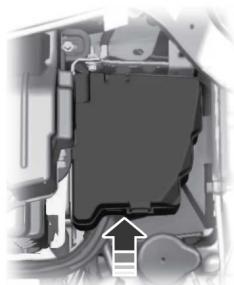 FORD ECOSPORT 2013 - Boîte à fusibles du compartment moteur - 1