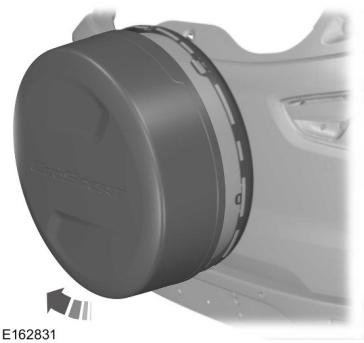 FORD ECOSPORT 2013 - Dépose d'une roue de secours - 2