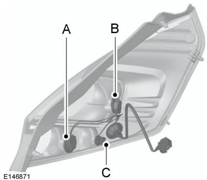 FORD FIESTA 2012 - Entretien - 3