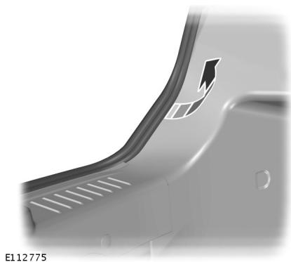 FORD FIESTA 2012 - Entretien - 4