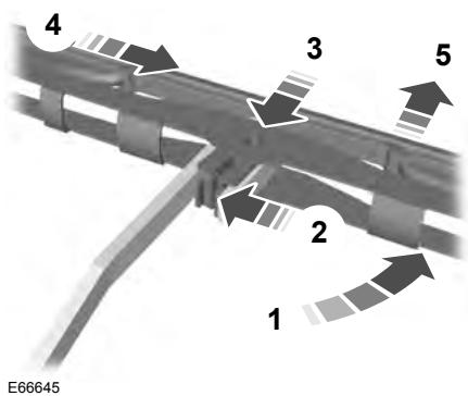 FORD FUSION 2011 - REEMPLACEMENT DES BALAIS D'ESSUIE-GLACES - 1