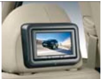 TOYOTA RAV 4 - Lecteur DVD avec écran dans appuis-tête avant - 1