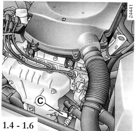 DACIA LOGAN VAN NO LIMIT 2009 - C - plaque moteur ou étiquette moteur - 1