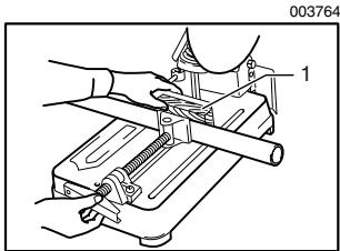 MAKITA 2414DB - PRECAUCION: - 1