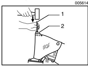 MAKITA AN611 - PRECAUCION: - 1