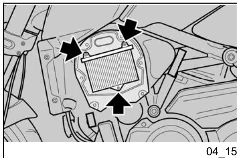 APRILIA NA 850 MANA - Démontage des joues latérales (04_10, 04_11, 04_12, 04_13) - 5