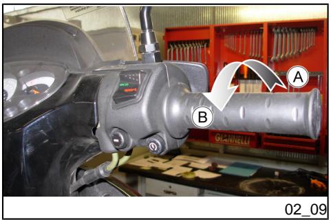 APRILIA SCARABEO 125 IE - CAUTION - 4