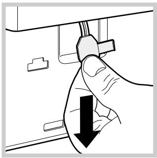 HOTPOINT-ARISTON AQXL 145 - Opening the door manually - 4
