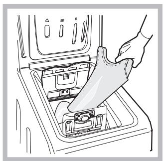 HOTPOINT-ARISTON AVTF 129 - Jak otwierać i zamykac kosz - 3
