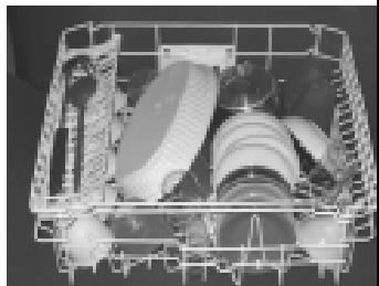 HOTPOINT-ARISTON LV 661 A - Einstellung des oberen Geschirrkorbes. - 4
