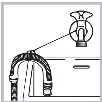 HOTPOINT-ARISTON AQGF 149 - Raccordement du tuyau de vidange - 2