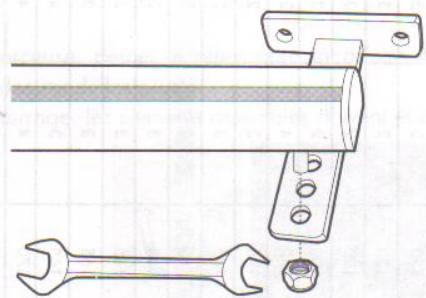 AVIDSEN XP350 EVOLUTION 2 - Le trou de la patte en T a utiliser - 1