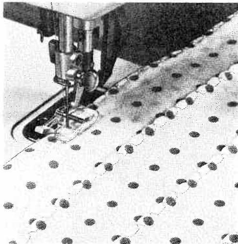 PFAFF 1222, 1222E - Shell edging - 4
