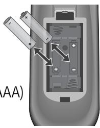 DAEWOO TVCR210 - Fitting the remote control's batteries - 1