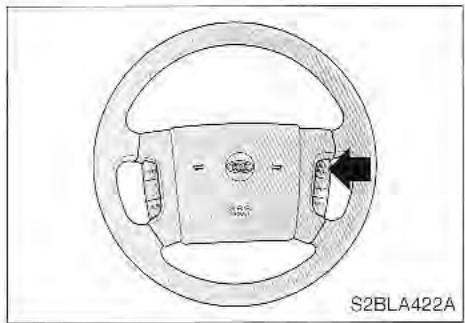 KIA SORENTO 2003 - Pourmettre le regulateur d vitesse hors fonction, effectuer l'une de ces fonctions: - 1