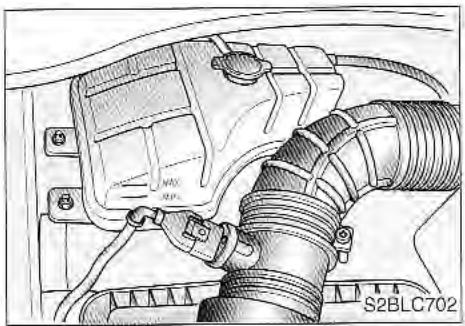 KIA SORENTO 2003 - Avertissement - 1