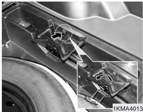 KIA SPORTAGE 2 - Important - utilisation du pan de secours compact - 1