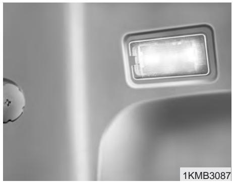 KIA SPORTAGE 2 - Éclairage de la boîte à gants - 1