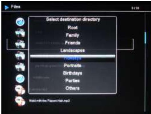 TELEFUNKEN 7 DPF 7933 - Si el marco está encendido y reproduce las diapositivas de la memoria interna: - 2
