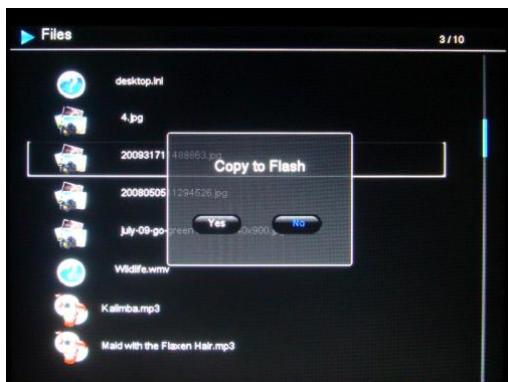 TELEFUNKEN 7 DPF 7933 - Copie de photos vers la mémoire interne - 1