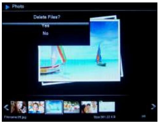 TELEFUNKEN DPF 10933 - - Delete your photos from the thumbnail mode - 2