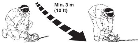 MCCULLOCH SUPERLITE 4528 - Tankkaus - 3
