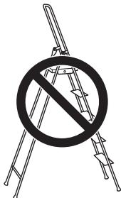MCCULLOCH SUPERLITE 4528 - Safety instructions regarding the surroundings - 1